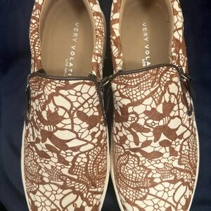 Very Volatile Brown and Cream Lace Pattern Sneakers